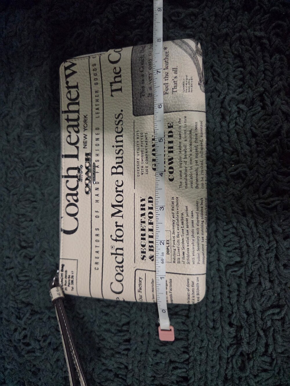Coach White Newspaper Print Large Wristlet NWT - Picture 5 of 6